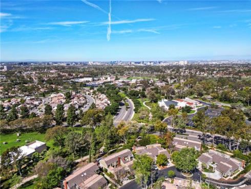 23  Rainbow Falls  , Irvine, CA