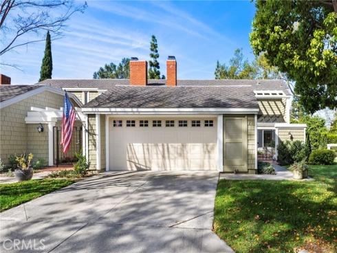 23  Rainbow Falls  , Irvine, CA