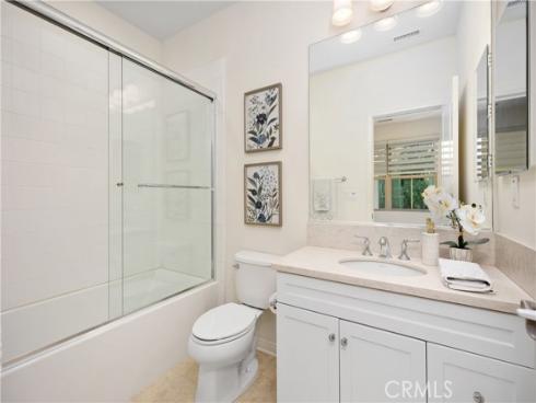 86  Mayfair  , Irvine, CA