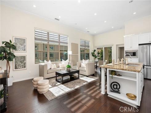 86  Mayfair  , Irvine, CA