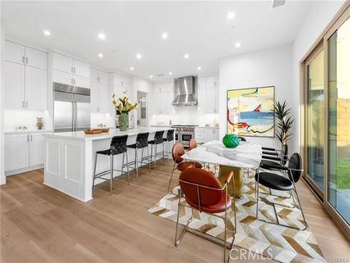 118  Sunnybank  , Irvine, CA