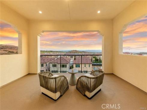 118  Sunnybank  , Irvine, CA