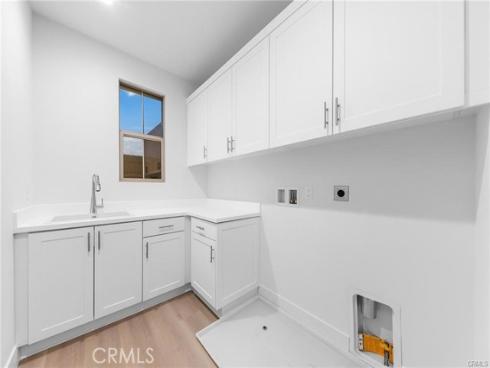 118  Sunnybank  , Irvine, CA