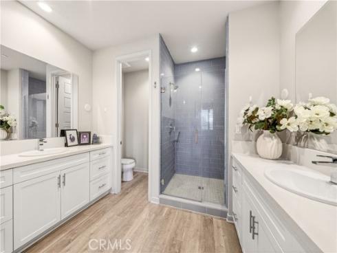 715  Beacon  , Irvine, CA