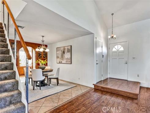 25  Bennington  , Irvine, CA