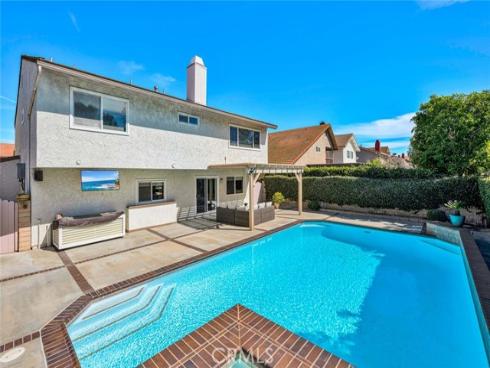 25  Bennington  , Irvine, CA