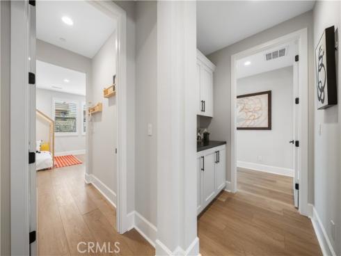 271  Merit  , Irvine, CA