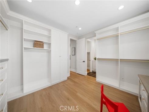 271  Merit  , Irvine, CA