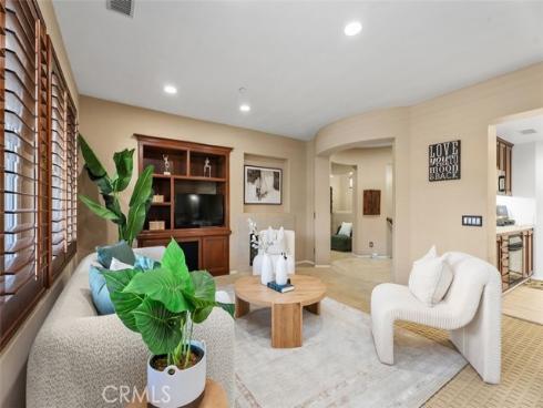 195  Lockford  , Irvine, CA