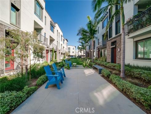 152  Schick  , Irvine, CA