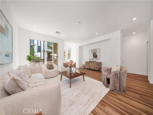 152  Schick  , Irvine, CA