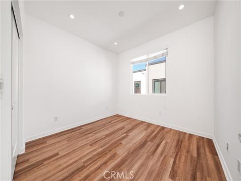 152  Schick  , Irvine, CA