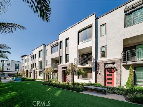 152  Schick  , Irvine, CA