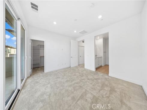 118  Abacus  1 , Irvine, CA