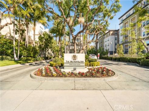 2233  Martin  204 , Irvine, CA