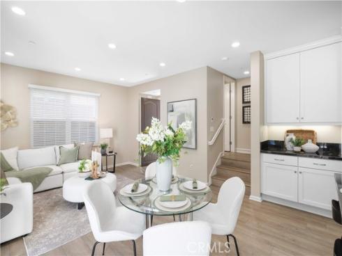 77  Painted Trellis  , Irvine, CA