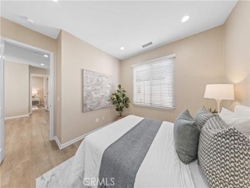 77  Painted Trellis  , Irvine, CA