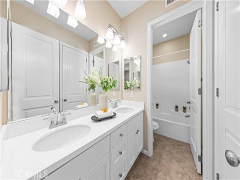 77  Painted Trellis  , Irvine, CA