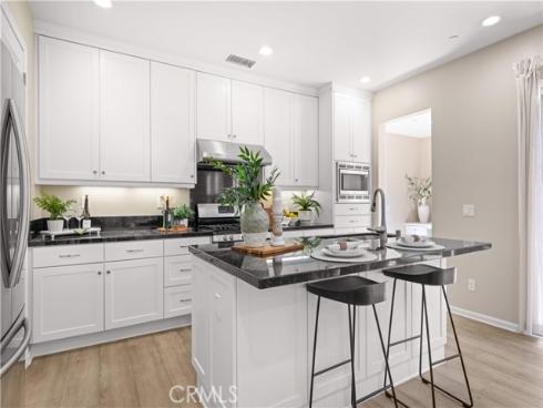 77  Painted Trellis  , Irvine, CA