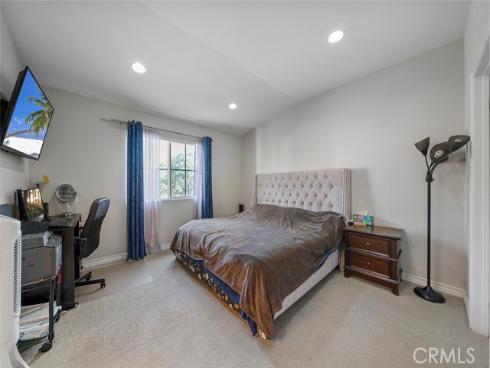 92  New Season  , Irvine, CA