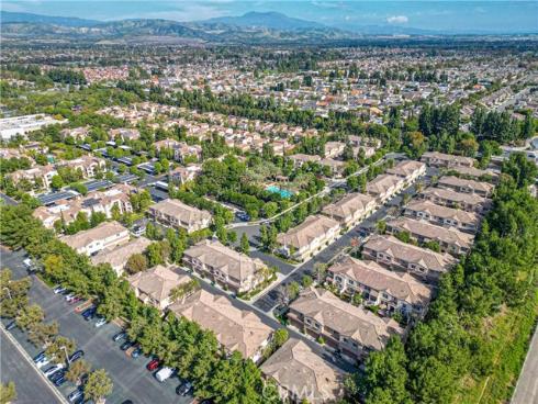 92  New Season  , Irvine, CA