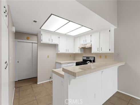 262  Lemon Grove  , Irvine, CA