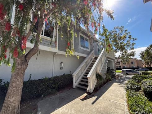 83 Huntington 278 , Irvine, CA