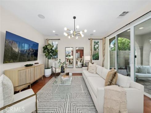 101  Newington  , Irvine, CA