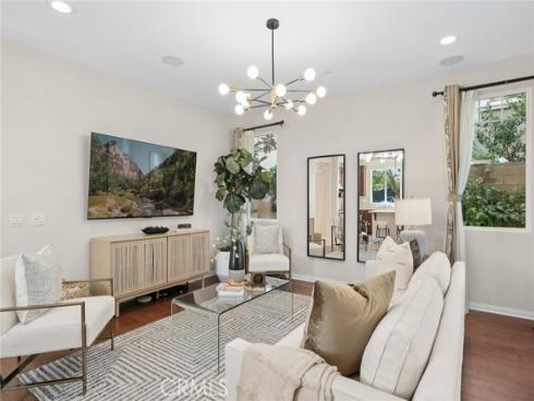 101  Newington  , Irvine, CA