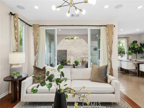 101  Newington  , Irvine, CA