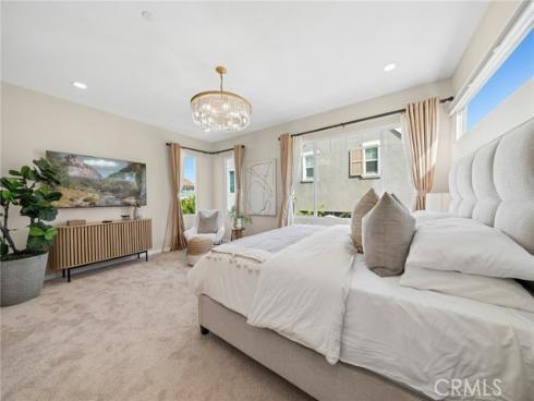 101  Newington  , Irvine, CA