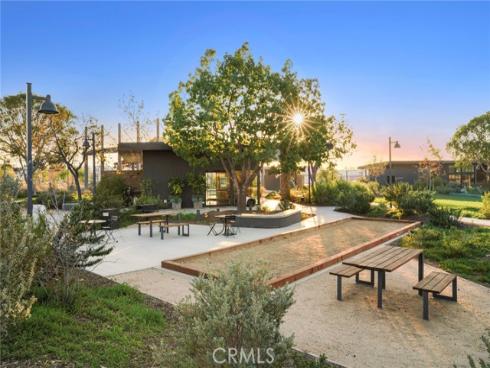 101  Newington  , Irvine, CA