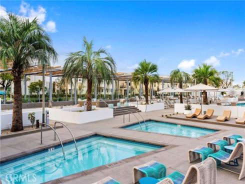 101  Newington  , Irvine, CA