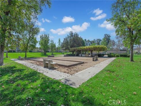 94  Smokestone  , Irvine, CA