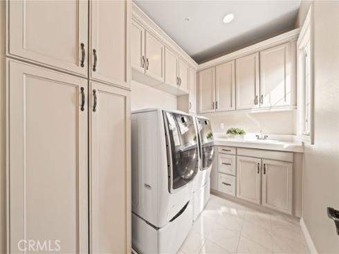 46  Shadybend  , Irvine, CA