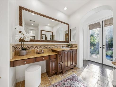 30  Deer Track  , Irvine, CA