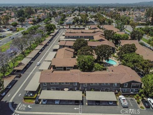 229  Springview  , Irvine, CA