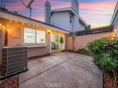 3  Wintergreen  , Irvine, CA