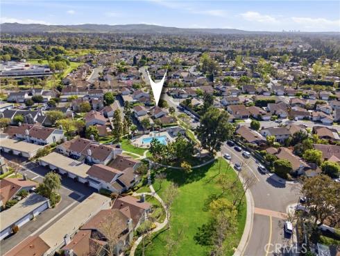 3  Wintergreen  , Irvine, CA