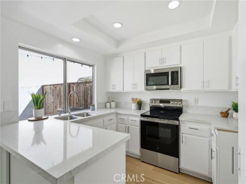 3  Wintergreen  , Irvine, CA