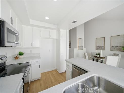 3  Wintergreen  , Irvine, CA