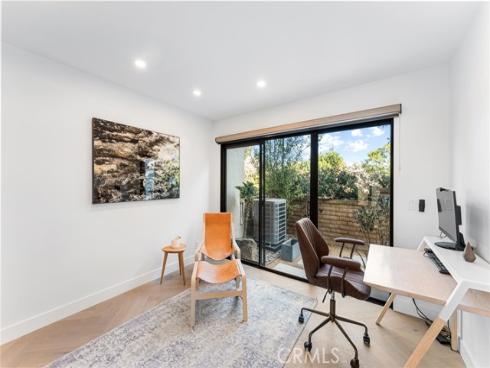 45  Morena  , Irvine, CA