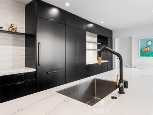 45  Morena  , Irvine, CA