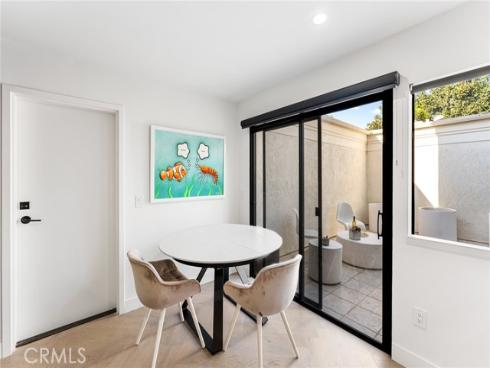 45  Morena  , Irvine, CA