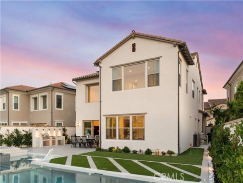 135  Sunnyslope  , Irvine, CA