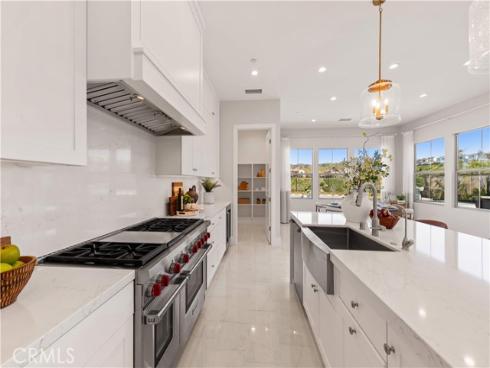 135  Sunnyslope  , Irvine, CA