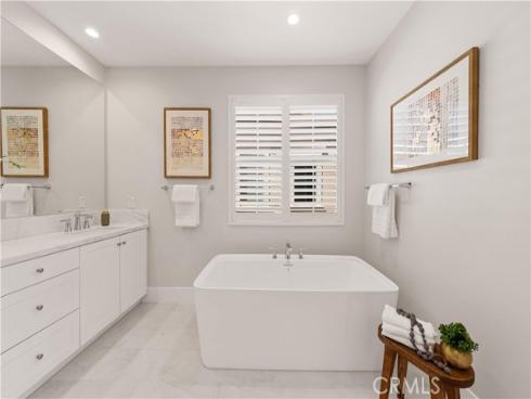 135  Sunnyslope  , Irvine, CA