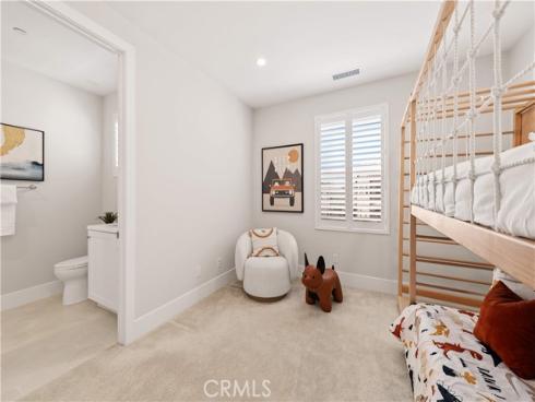 135  Sunnyslope  , Irvine, CA