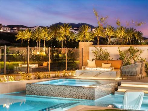 135  Sunnyslope  , Irvine, CA