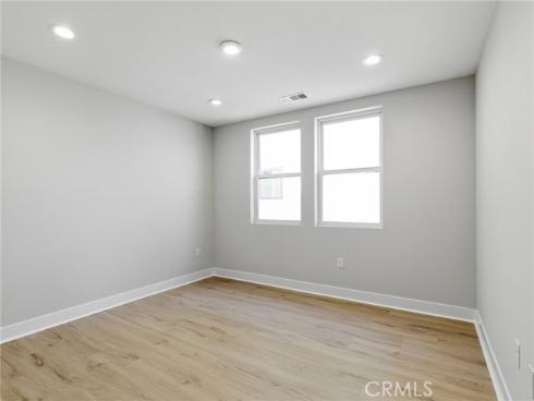 140  Creation  , Irvine, CA